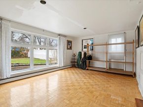 18 Hilary Lane, Westbury NY 11590