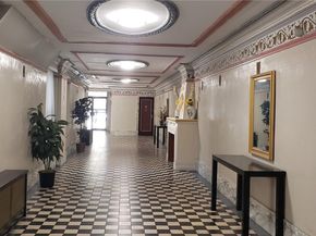 44-15 43 Avenue 5N, Sunnyside NY 11104