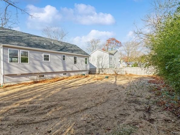 125 Lynbrook Drive, Mastic Beach NY 11951