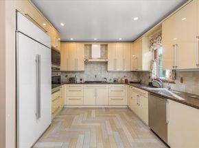63-16 84th Place, Middle Village NY 11379