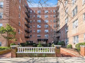 67-12 Yellowstone Blvd F18, Forest Hills NY 11375