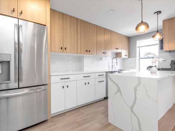 67-12 Yellowstone Blvd F18, Forest Hills NY 11375