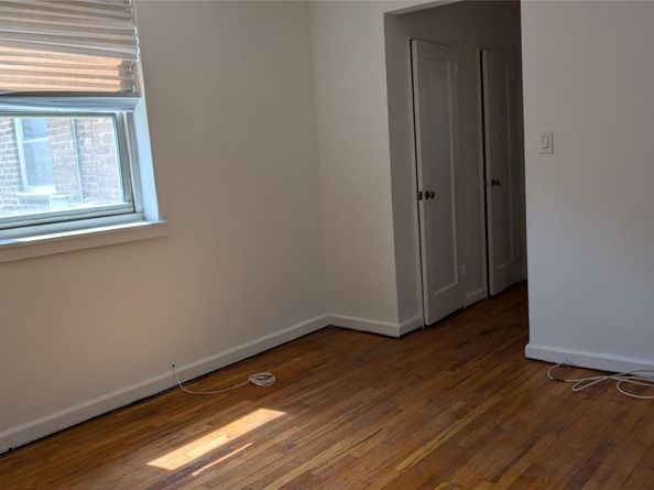 35-29 205 Street 304, Bayside NY 11361