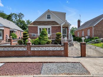 8017 252nd Street