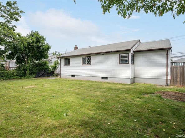 138 Davison Avenue, Oceanside NY 11572
