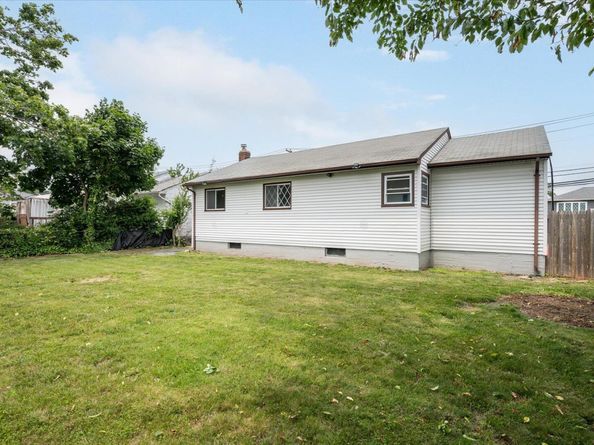 138 Davison Avenue, Oceanside NY 11572