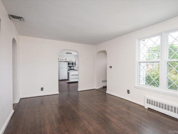 138 Davison Avenue, Oceanside NY 11572