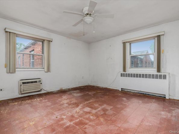 81-29 156Th Avenue 4, Howard Beach NY 11414