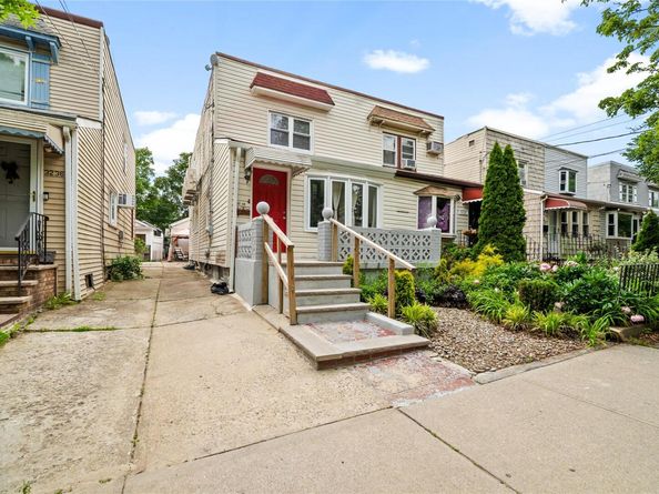 3234 204th Street, Bayside NY 11361