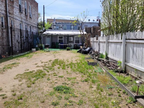 3039 Fulton Street, Brooklyn NY 11208