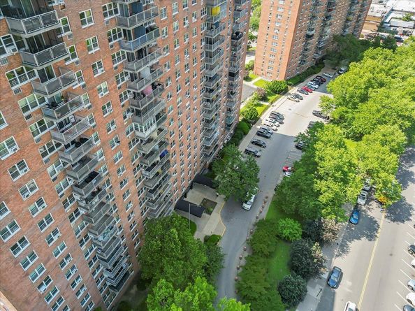 825 Morrison Avenue 16A, Bronx NY 10473