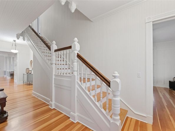 127 Senix Avenue, Center Moriches NY 11934