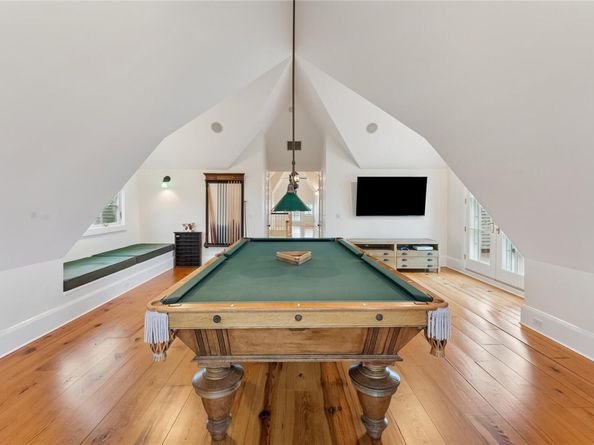 127 Senix Avenue, Center Moriches NY 11934