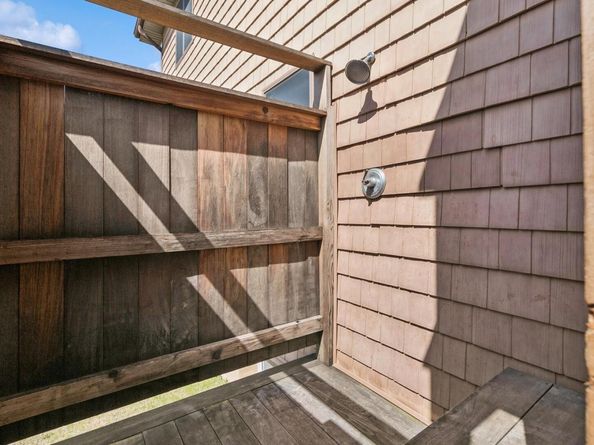 18 Hoppin Avenue, Montauk NY 11954