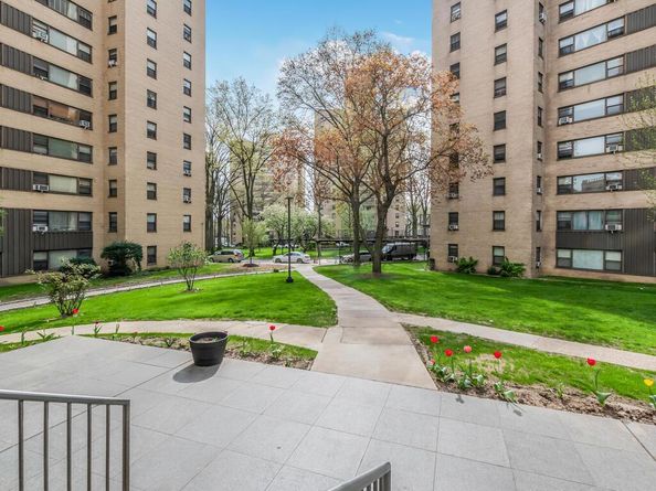 6 Fordham Hill Oval 5D, Bronx NY 10468