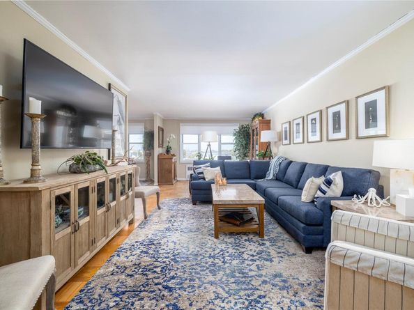 700 Shore Road 3m, Long Beach NY 11561