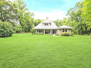 1 Breeze Hill Road