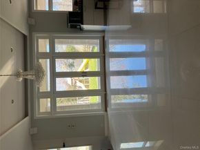 25 Shelter Rock Road, Manhasset NY 11030