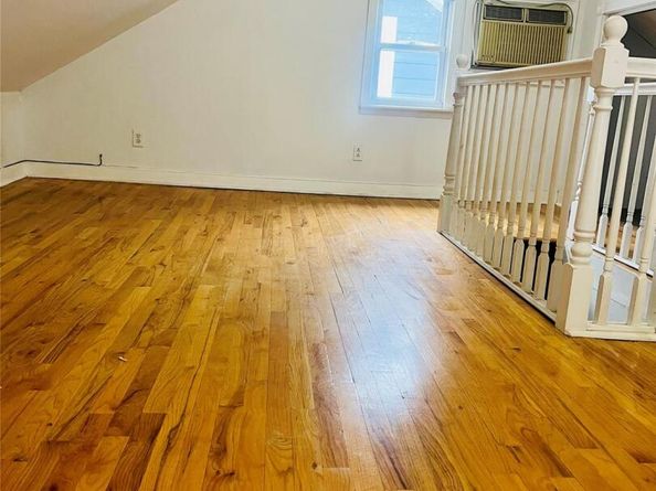 93-30 246th Street, Bellerose Terrace NY 11001