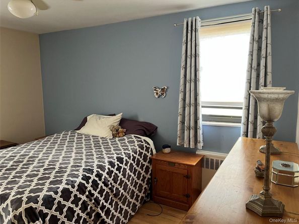 21-38 202 Street 2, Bayside NY 11360