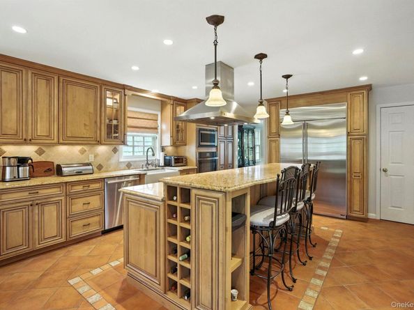 424 Warren Avenue, Mamaroneck NY 10543