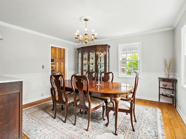 424 Warren Avenue, Mamaroneck NY 10543