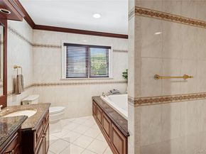 10 Colonial Drive, Smithtown NY 11787