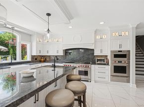 10 Colonial Drive, Smithtown NY 11787