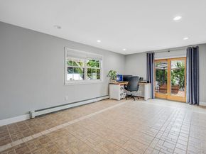 750 Hancock Place, Lindenhurst NY 11757