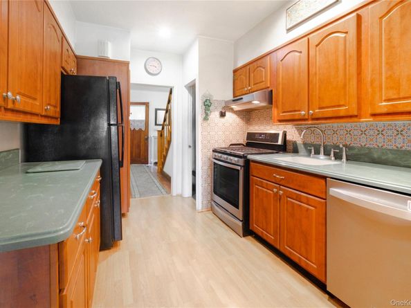 45 Bellew Avenue, Eastchester NY 10709