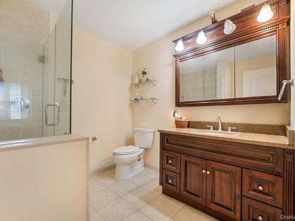 50 Merrick Avenue 216, East Meadow NY 11554