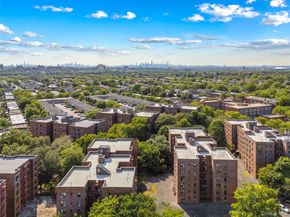 15020 71st Avenue 4K, Flushing NY 11367