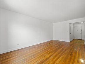 15020 71st Avenue 4K, Flushing NY 11367