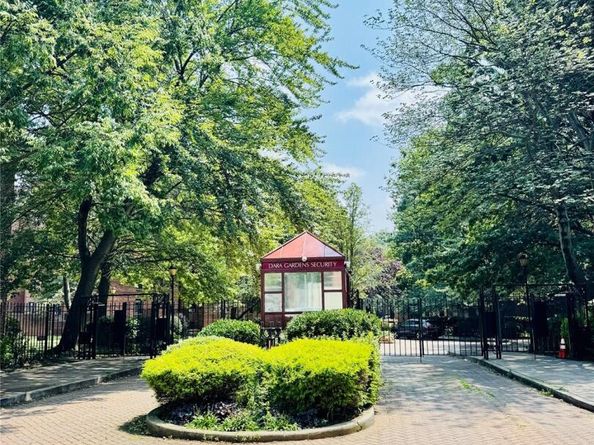 15020 71st Avenue 4K, Flushing NY 11367