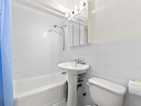 15020 71st Avenue 4K, Flushing NY 11367