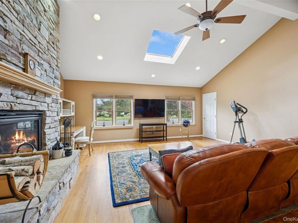 34 Morewood Drive, Smithtown NY 11787
