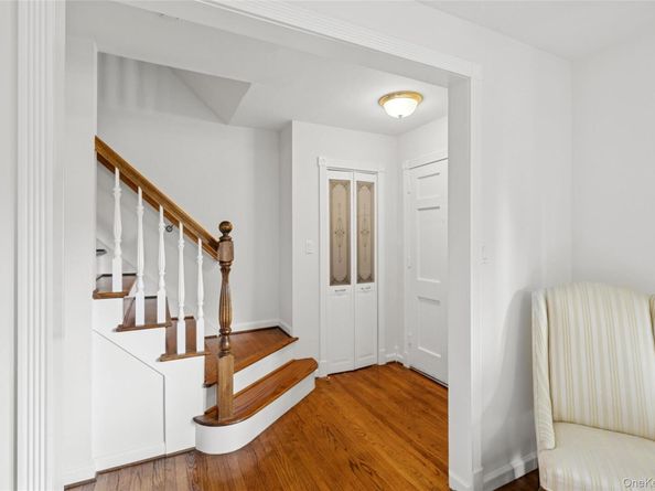 34 Morewood Drive, Smithtown NY 11787