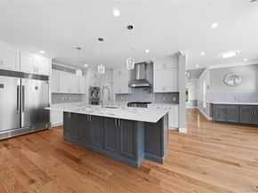 4 Coventry Court, Wheatley Heights NY 11798