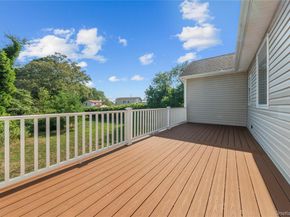 4 Coventry Court, Wheatley Heights NY 11798