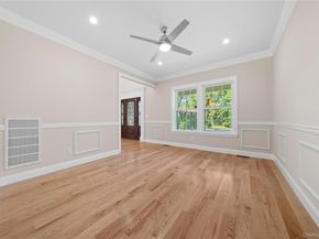 4 Coventry Court, Wheatley Heights NY 11798