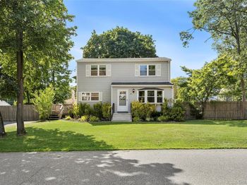 12 Lakeview Drive