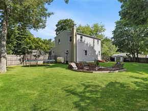12 Lakeview Drive, Middle Island NY 11953