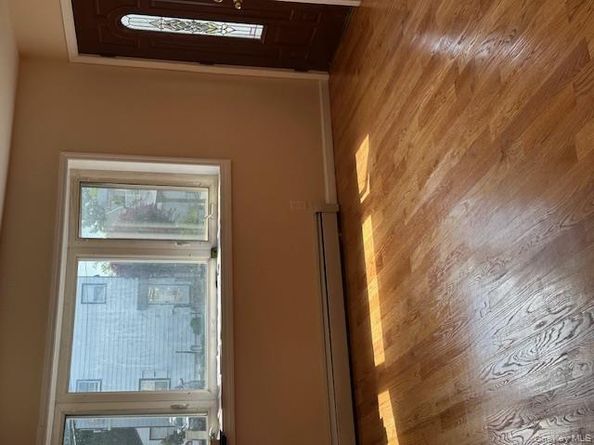 23913 86th Avenue, Bellerose NY 11426