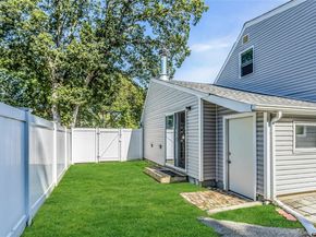 11 Joan Road, Bay Shore NY 11706