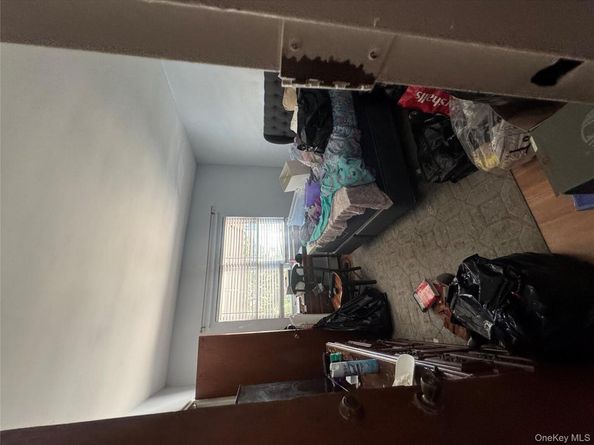 1017 E 229 Street, Bronx,, Bronx NY 10466