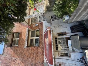 1017 E 229 Street, Bronx,, Bronx NY 10466