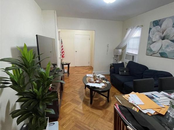 10751 89th Street, Ozone Park NY 11417