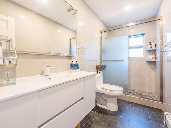 60-35 77th Street, Middle Village NY 11379