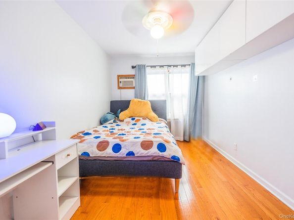 60-35 77th Street, Middle Village NY 11379