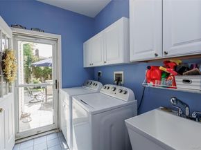 22 Washington Avenue, Port Jefferson Station NY 11776